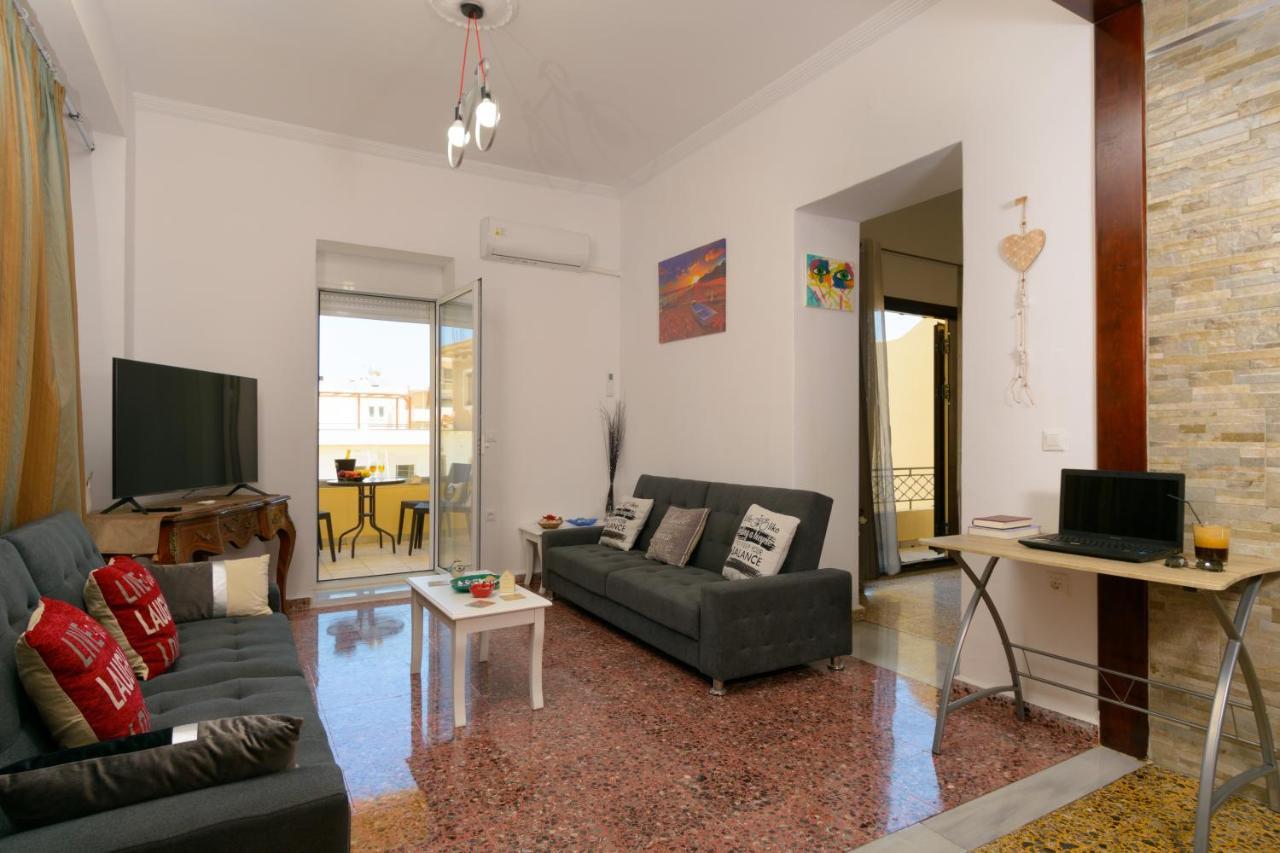 House For Families Near The Lake Agios Nikolaos  Exterior photo